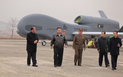 Ông Kim Jong-un giám sát thử nghiệm UAV cảm tử trang bị AI do Triều Tiên tự chế tạo