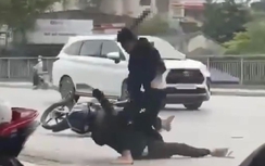 Nam thanh niên bị chém liên tiếp trên đường phố