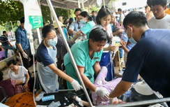 Nạn nhân nằm la liệt, bệnh viện quá tải sau động đất kinh hoàng ở Myanmar