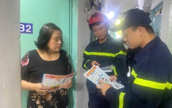 TP.HCM ra quân hướng dẫn các chủ nhà trọ khắc phục vi phạm PCCC trước giờ G