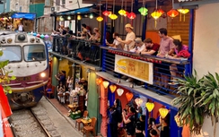 Hà Nội yêu cầu không giới thiệu, tổ chức tour "Cà phê đường tàu"