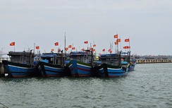 Tàu cá của ngư dân Huế gặp nạn trên đường cứu hộ