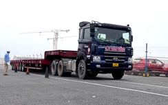 Bộ Xây dựng đề nghị địa phương hỗ trợ đăng kiểm xe quá khổ, quá tải