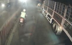 Vụ nam công nhân tông đuôi xe container tử vong: Nghi vấn nạn nhân bị truy đuổi