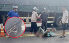 Người đàn ông thoát chết sau cú va chạm, bị xe tải cuốn vào gầm