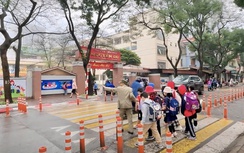 Hà Nội sẽ tổ chức lại giao thông ở 150 cổng trường thường xuyên ùn tắc