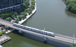 TP.HCM giảm gần 2.900 chuyến buýt, tăng chuyến metro dịp lễ 30/4 - 1/5