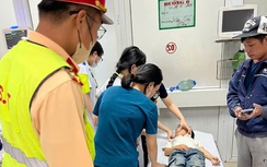 CSGT kịp thời hỗ trợ đưa cháu bé có dấu hiệu ngưng thở tới bệnh viện