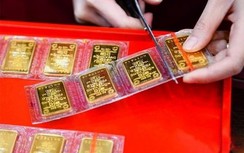 Vàng miếng SJC tiếp đà tăng, giá thế giới "hạ nhiệt"