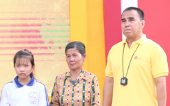MC Quyền Linh xin lỗi