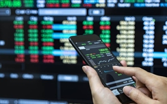 Doanh nghiệp "mở kho" tiền tự cứu giá cổ phiếu