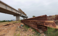 Cầu 220 tỷ dang dở sau 6 năm thi công, Quảng Nam yêu cầu làm rõ trách nhiệm