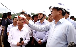 Bộ trưởng Trần Hồng Minh kiểm tra công trường thi công 2 cao tốc qua Bình Định, Phú Yên