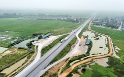 Trạm dừng nghỉ có mặt bằng vẫn “án binh bất động”?