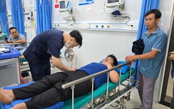 Vụ lật xe chở học sinh tại Gia Lai: Nhân chứng bàng hoàng giây phút phá cửa cứu nạn nhân