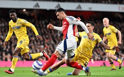 Hòa Crystal Palace, giấc mơ vô địch khép lại với Arsenal