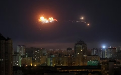 Ukraine tố Nga ồ ạt tập kích xuyên đêm, hơn 79 người thương vong