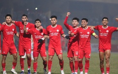 V-League: SLNA thua đau Thể Công Viettel, Hà Tĩnh chật vật hạ TP.HCM
