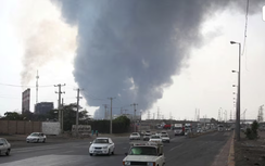 Nổ tại cảng lớn nhất Iran: 4 người thiệt mạng, hơn 500 người bị thương