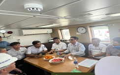 Thứ trưởng Nguyễn Xuân Sang trực tiếp chỉ đạo xử lý vụ hai tàu va chạm ở Cần Giờ