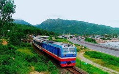 Đường sắt tiếp tục tăng tàu tuyến Bắc - Nam dịp 30/4