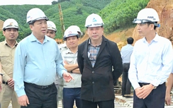 Bộ trưởng Trần Hồng Minh: Rõ tinh thần "vượt nắng thắng mưa", khoan hầm, nối cầu cao tốc