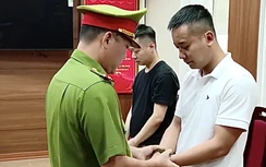 Vì sao Quang Linh Vlogs và Hằng Du Mục bị bắt tạm giam?