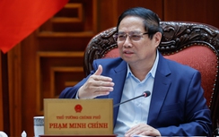 Thủ tướng: Tiếp tục giao thiệp để Mỹ tạm hoãn áp thuế trong lúc chờ đàm phán