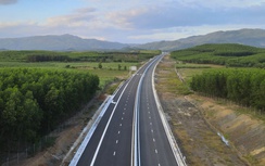 Rà soát tiến độ, lựa chọn dự án khởi công, khánh thành dịp 30/4