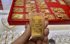 Thị trường vàng lao dốc, giá đồng loạt xuống dưới mốc 100 triệu đồng