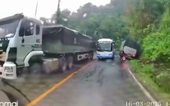 Xử lý loạt ô tô lấn làn, vượt ẩu trên đèo Bảo Lộc