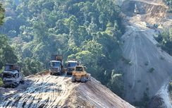 Bộ trưởng Trần Hồng Minh: Rõ tinh thần "vượt nắng thắng mưa", khoan hầm, nối cầu cao tốc