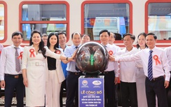 Khai trương tàu hạng sang “Hoa Phượng đỏ”