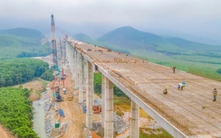 Lợi gì khi làm cầu cạn cao tốc tại khu vực ĐBSCL?