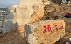 Lộ diện danh tính các đối tượng khai thác đá trái phép tại núi Hòn Chà, Bình Định