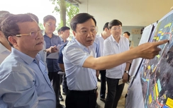 Dự án đường sắt Lào Cai - Hải Phòng: Ngày kiểm đếm, tối áp giá, hôm sau công khai