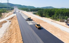 Tức tốc bổ sung nguồn đá phục vụ cao tốc Quảng Ngãi - Hoài Nhơn