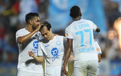 V-League: “Người cũ” đua nhau tỏa sáng, HAGL thua đau Nam Định