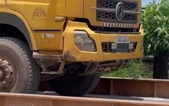 Tài xế chở quá tải, hai chủ xe ở Quảng Trị bị phạt hơn 100 triệu đồng