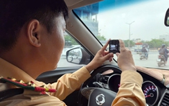 CSGT ghi hình, xử phạt gần 200 xe khách vi phạm quanh bến Mỹ Đình