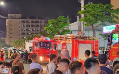 Cháy chung cư ở Đà Nẵng, cư dân hốt hoảng tháo chạy