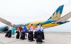 Vietnam Airlines tái hiện lịch sử đồng phục tiếp viên trên những chuyến bay đặc biệt