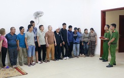 Công an Nghệ An triệt xóa "ổ nhóm" đánh bạc trong rừng