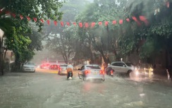 Mưa lớn gây ngập một số tuyến đường ở Tuyên Quang