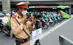 Hà Nội: CSGT bố trí hơn 20 điểm ghi hình lưu động, xử nghiêm tình trạng nhờn luật