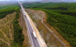 Hơn 6.460 tỷ đồng đầu tư mở rộng cao tốc Cam Lộ - La Sơn lên 4 làn xe