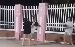 Diễn biến mới vụ nữ sinh bị hành hung dã man trước cổng trường ở An Giang
