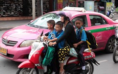 Thái Lan tăng mức phạt người đi xe máy không đội mũ bảo hiểm gấp 4 lần