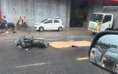 Phanh xe khi đường trơn, người phụ nữ ngã xuống đường bị ô tô tải cán tử vong