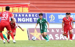 Công Phượng có thể là “con dao” cắt đứt giấc mơ lên hạng của Bình Phước